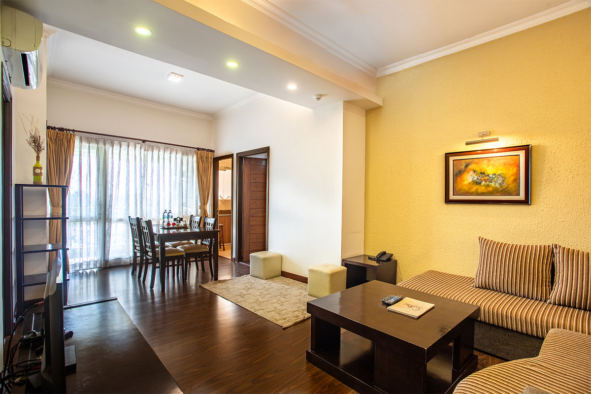 Two Bedroom Apartment (With Bathtub) 